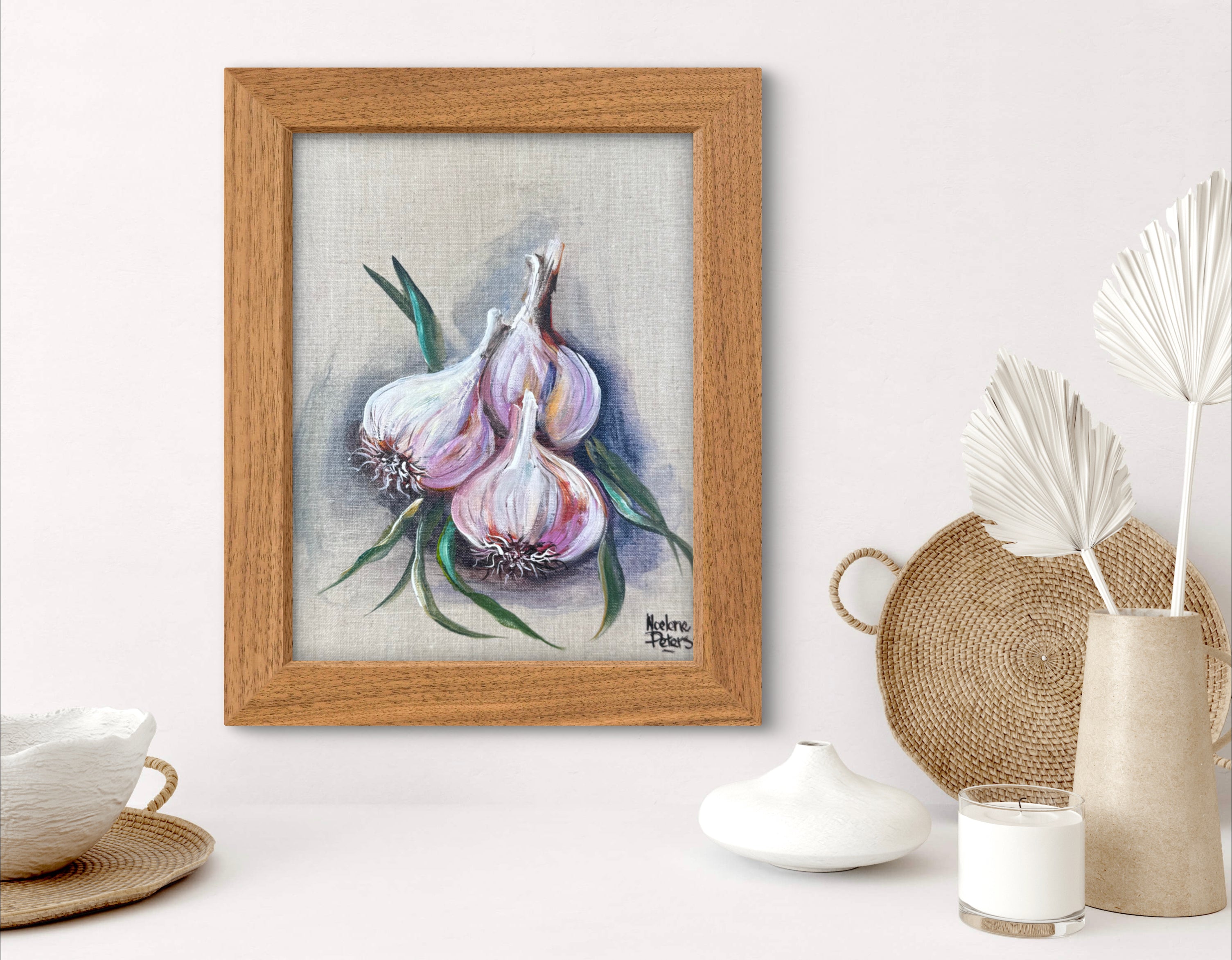 Garlic on Linen